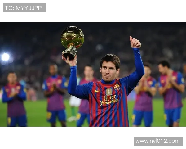 足球女星精彩瞬间捕捉与踢球技巧展现动感魅力头像设计