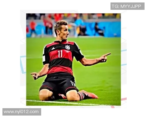 7号黑人足球球星在世界杯赛场上的辉煌表现与传奇故事